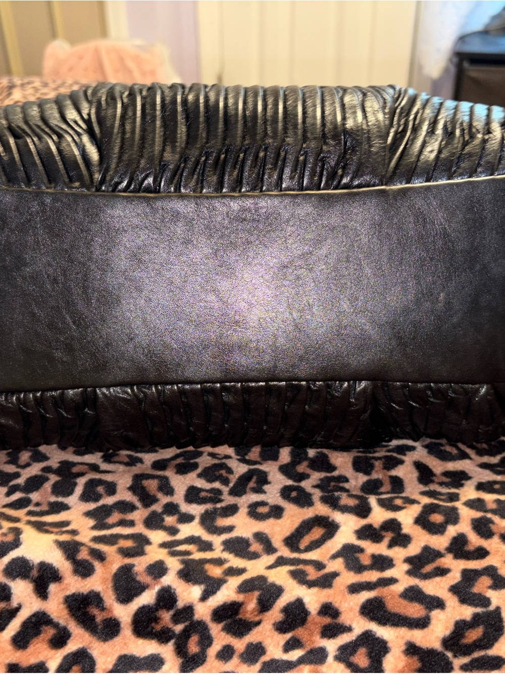 Black Coach Madison hand bag with shoulder strap - Picture 3 of 5